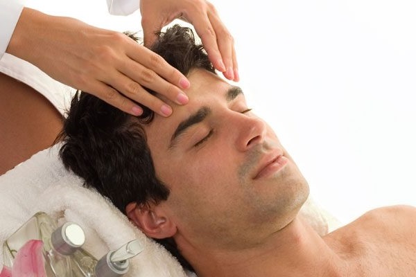 Massage đầu có tác dụng gì?