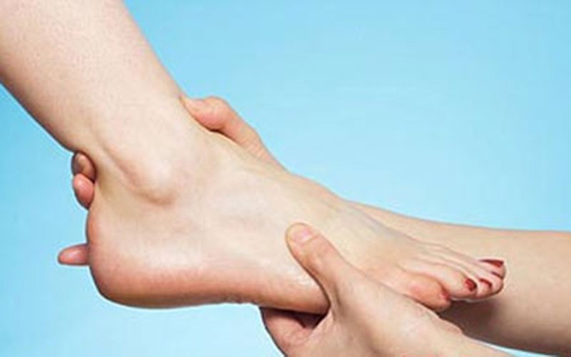 Phục hồi chấn thương cổ chân bằng các phương pháp vật lý trị liệu hiệu quả